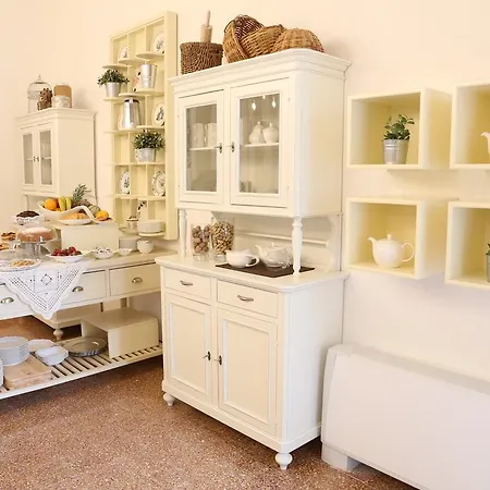 帕拉佐比纳米住宿加早餐旅馆 4*