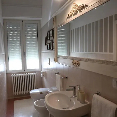 Bed and Breakfast Palazzo Bignami Λέτσε