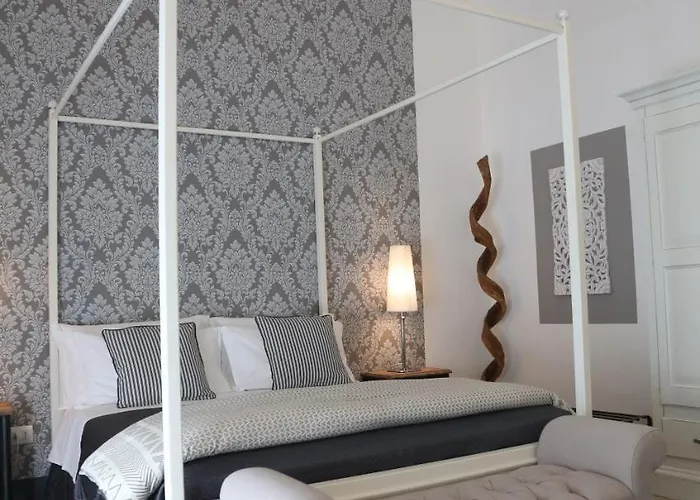 パラッツォ ビニャーミ ベッド・アンド・ブレックファスト 4*