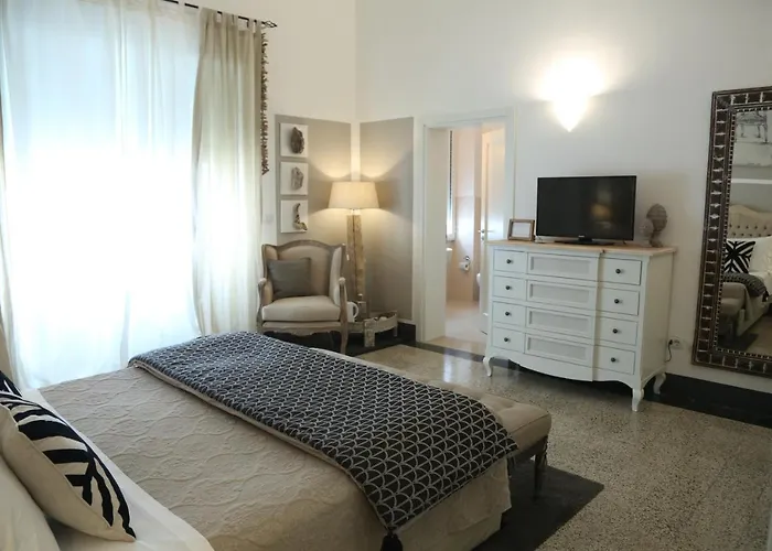 パラッツォ ビニャーミ 4* レッチェ