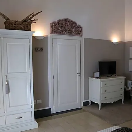 Palazzo Bignami Bed & Breakfast 4*